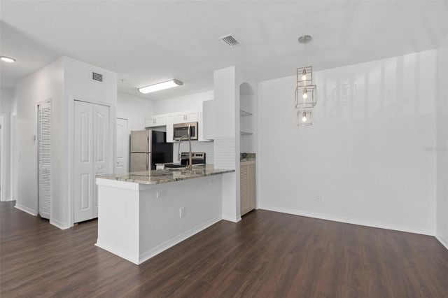 2717 MAITLAND CROSSING WAY 205, Orlando, FL 32810