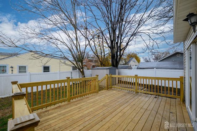 998 Woodmere Drive, Aberdeen, NJ 07735