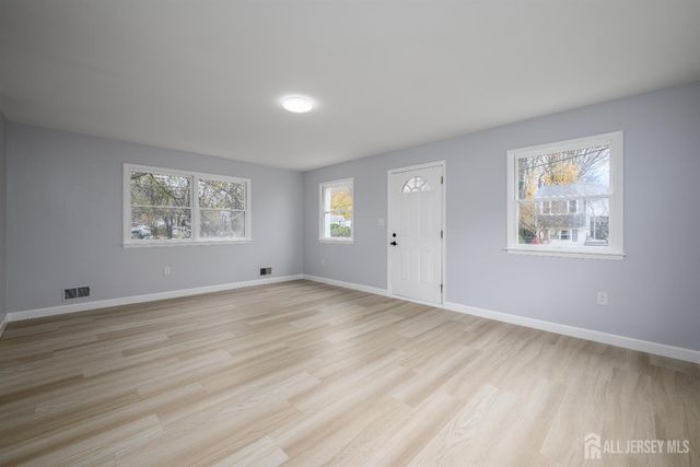 998 Woodmere Drive, Aberdeen, NJ 07735