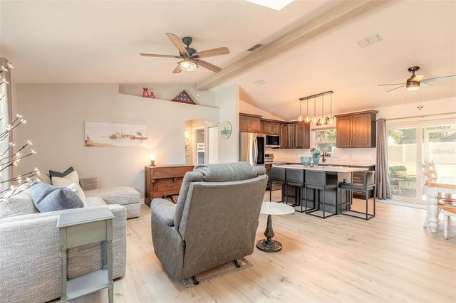 2803 KUMQUAT DRIVE, Edgewater, FL 32141