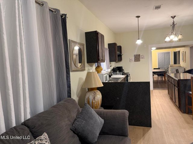 4301 Palmetto Street, Moss Point, MS 39563