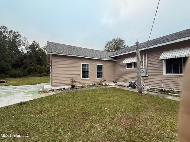 4301 Palmetto Street, Moss Point, MS 39563