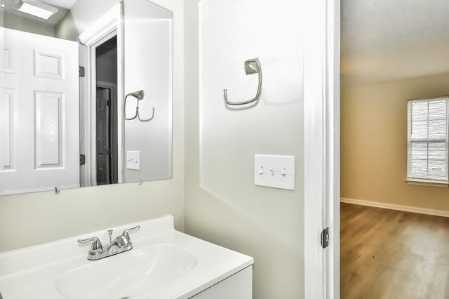 2607 Landrum Ct Lot 12, Springfield, TN 37172