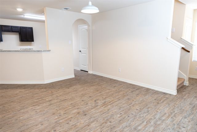 3206 Robin Road, Ennis, TX 75119