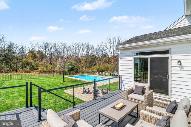 973 HUDNUT RD, Schwenksville, PA 19473