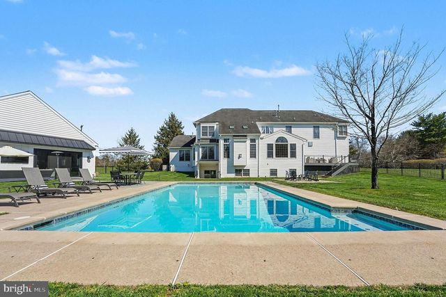 973 HUDNUT RD, Schwenksville, PA 19473