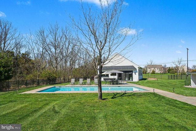 973 HUDNUT RD, Schwenksville, PA 19473
