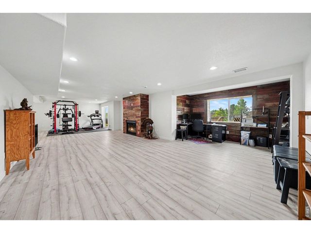 6512 2nd St, Greeley, CO 80634