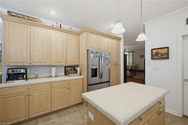 272 Victoria Circle, Madison, NC 27025