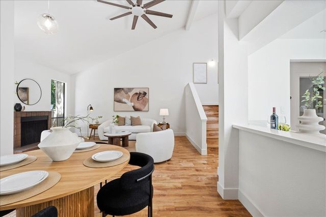 392 N Whisman Road, Mountain View, CA 94043