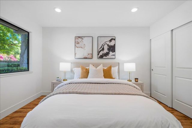 392 N Whisman Road, Mountain View, CA 94043