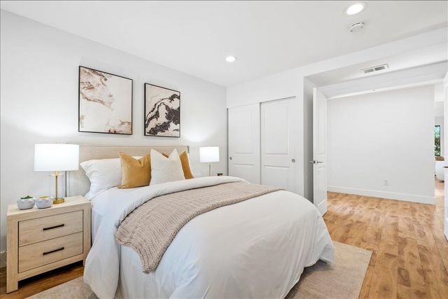 392 N Whisman Road, Mountain View, CA 94043
