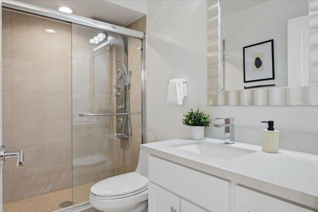392 N Whisman Road, Mountain View, CA 94043
