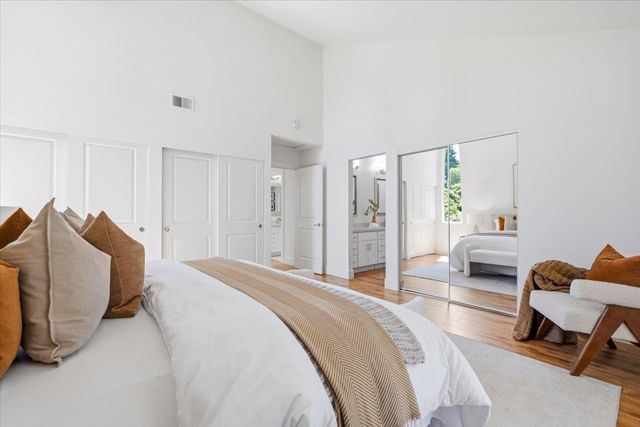 392 N Whisman Road, Mountain View, CA 94043