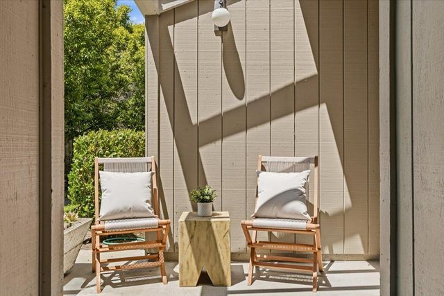 392 N Whisman Road, Mountain View, CA 94043