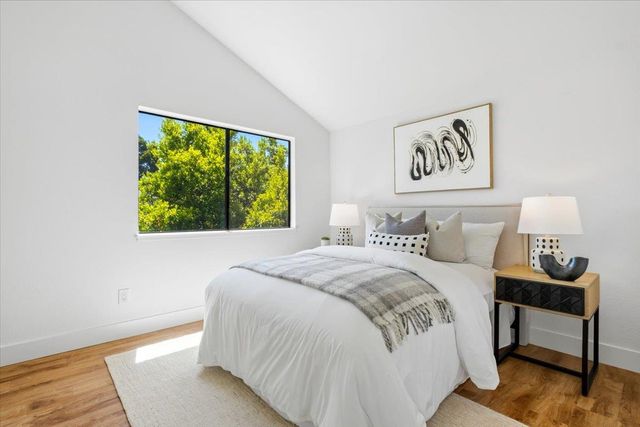 392 N Whisman Road, Mountain View, CA 94043