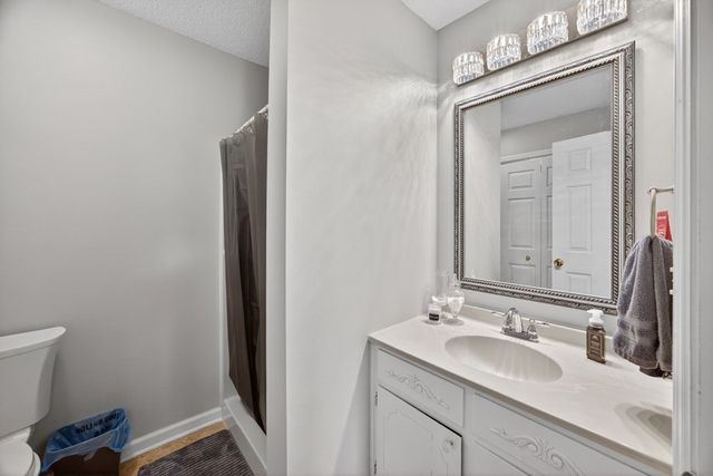 3571 Southmeade Dr, Cookeville, TN 38506