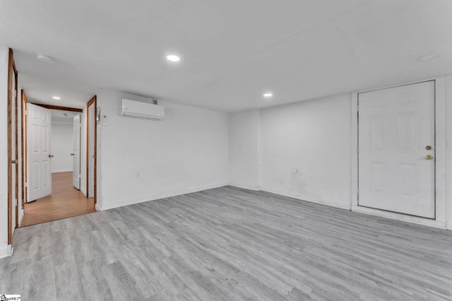 21 U Street, Honea Path, SC 29654