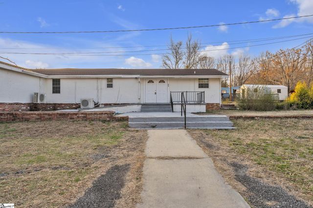 21 U Street, Honea Path, SC 29654