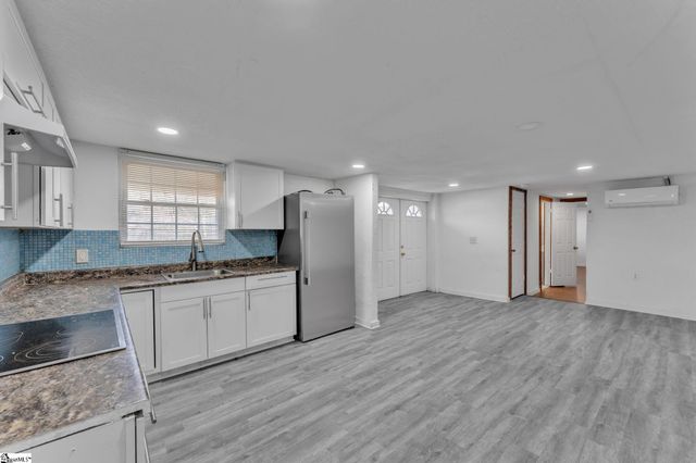 21 U Street, Honea Path, SC 29654