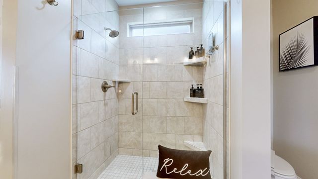 1056 Callaway Dr, Lebanon, TN 37087