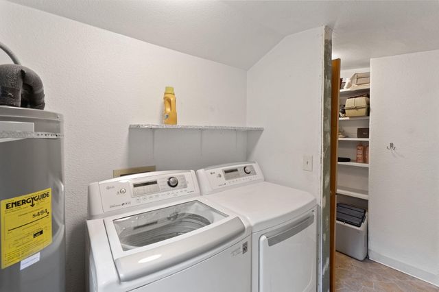 1200 Lower Wolf Creek Road, Wolf Creek, OR 97497