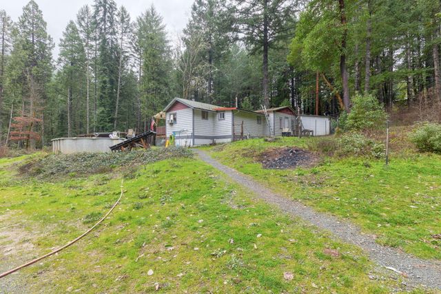 1200 Lower Wolf Creek Road, Wolf Creek, OR 97497