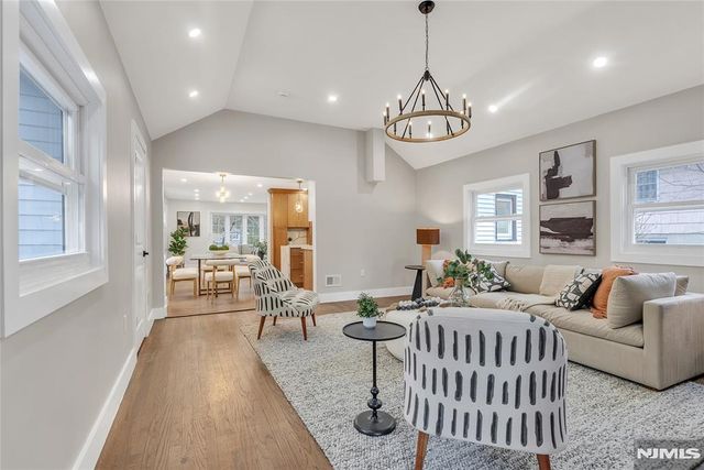 326 Saint Cloud Avenue, West Orange, NJ 07052