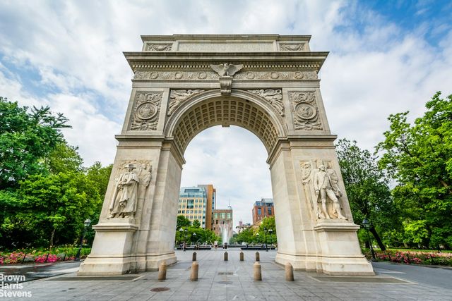 24 5th Ave Apt 818, New York City, NY 10011