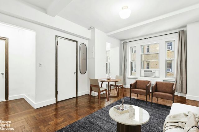 24 5th Ave Apt 818, New York City, NY 10011