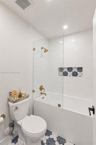 1450 SW 25th Ave, Miami, FL 33145
