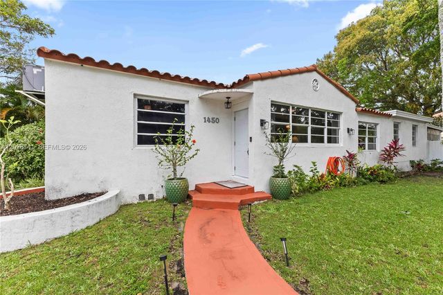 1450 SW 25th Ave, Miami, FL 33145