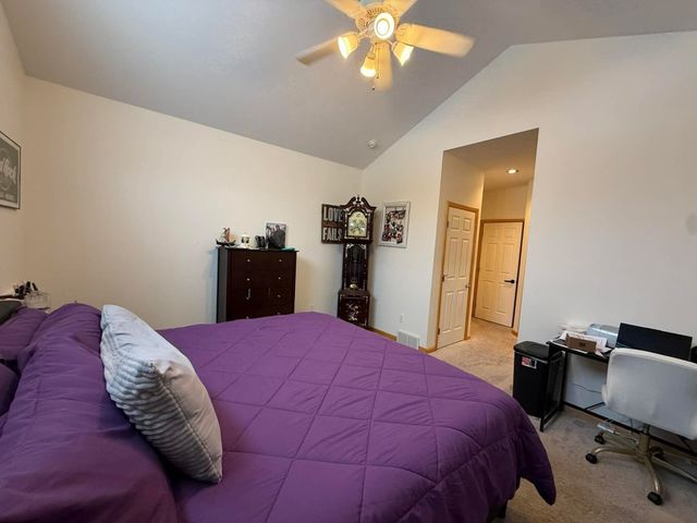 6095 MEADOWLAND Circle 124, Erie, PA 16509