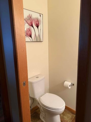 6095 MEADOWLAND Circle 124, Erie, PA 16509