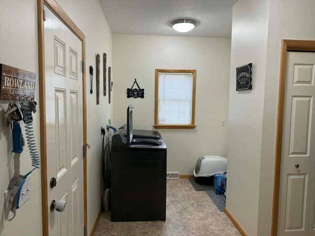 6095 MEADOWLAND Circle 124, Erie, PA 16509