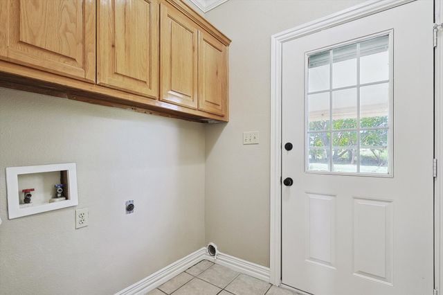 3289 Mitchell Road, Krum, TX 76249