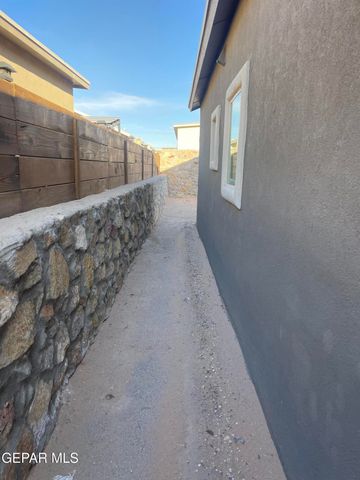 5004 ROSE ELISE Street, El Paso, TX 79938