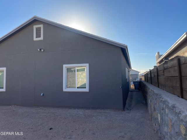 5004 ROSE ELISE Street, El Paso, TX 79938