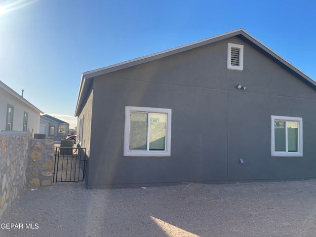 5004 ROSE ELISE Street, El Paso, TX 79938