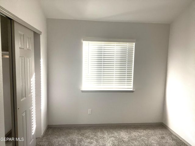 5004 ROSE ELISE Street, El Paso, TX 79938