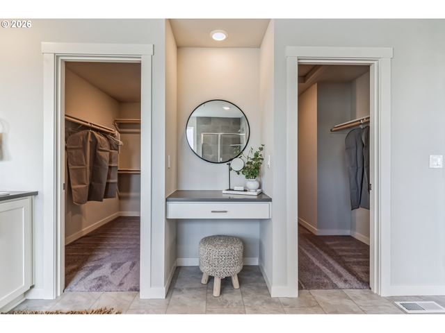 12361 Sw CHAMPLIN Ln, Beaverton, OR 97007