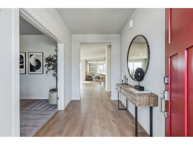 12361 Sw CHAMPLIN Ln, Beaverton, OR 97007