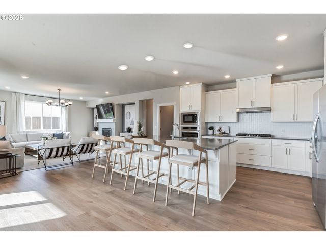 12361 Sw CHAMPLIN Ln, Beaverton, OR 97007