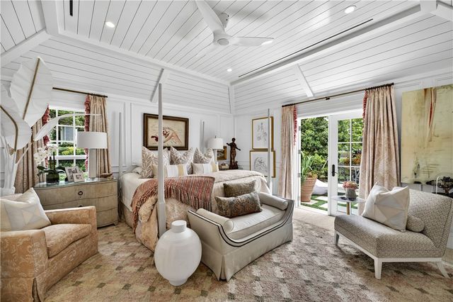 140 Island Creek Drive, Vero Beach, FL 32963