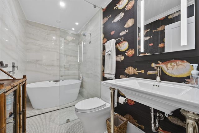 140 Island Creek Drive, Vero Beach, FL 32963