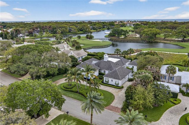 140 Island Creek Drive, Vero Beach, FL 32963