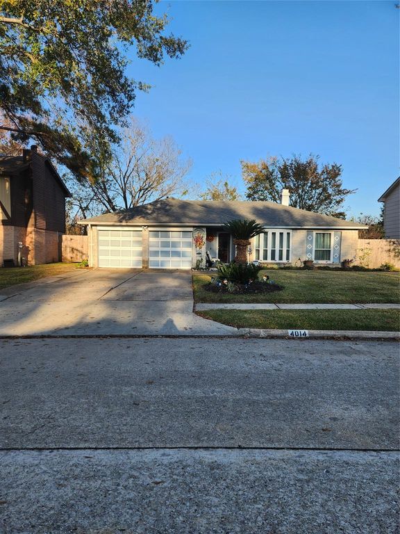 4014 N Windrift Drive, Houston, TX 77066