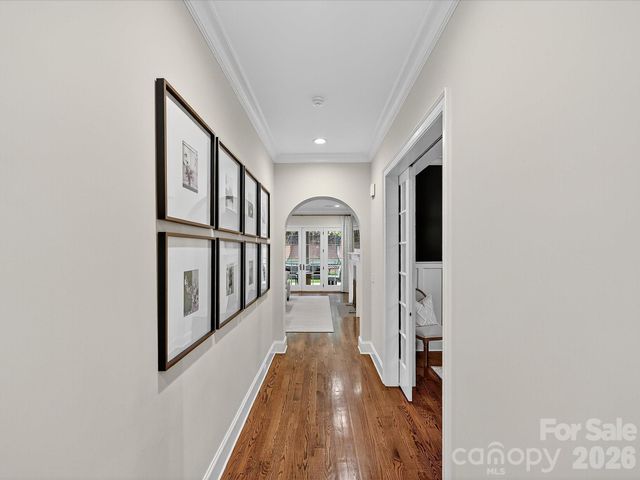 3025 Hanson Drive, Charlotte, NC 28207