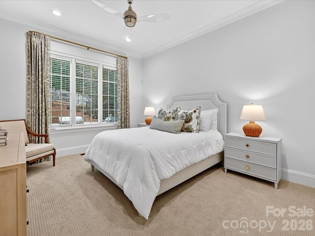3025 Hanson Drive, Charlotte, NC 28207