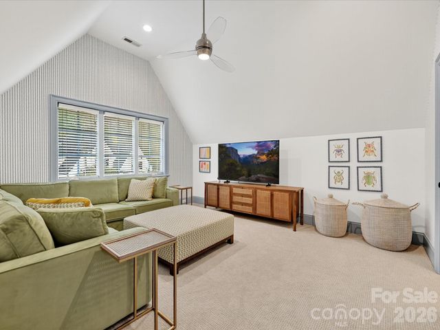 3025 Hanson Drive, Charlotte, NC 28207